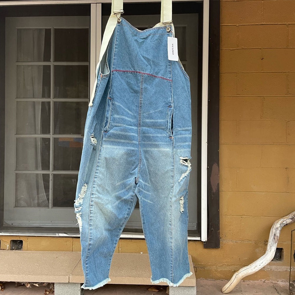 Oversized overalls